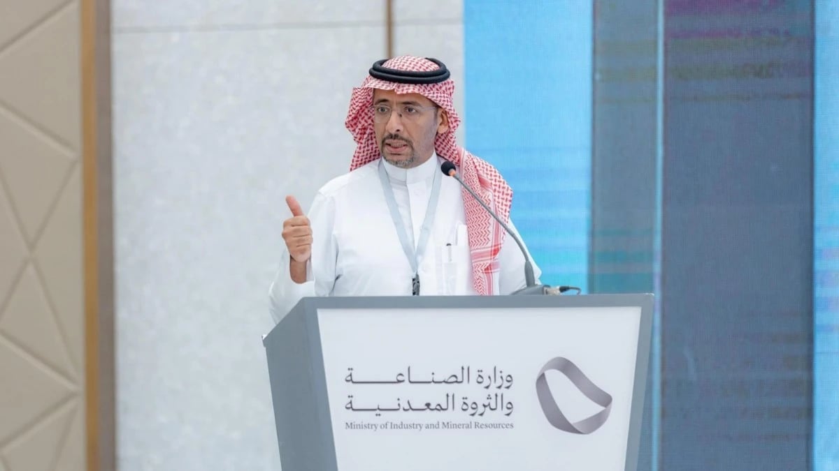 فرص استثمارية بـ 60 مليار ريال في قطاع الحديد السعودي بعد سد العجز