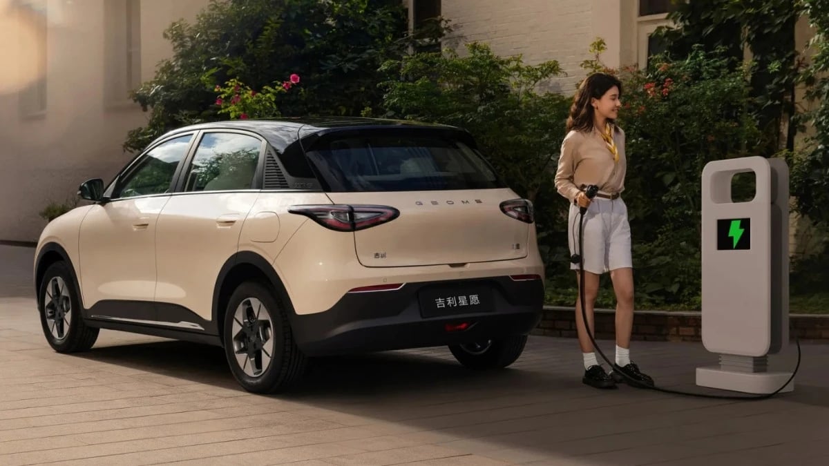 ازدهار سوق المركبات الكهربائية في الصين يثقل كاهل شركات التأمين