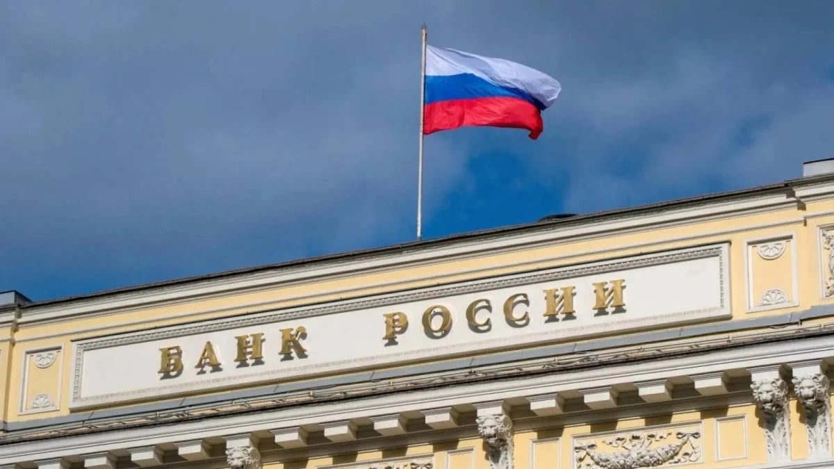 المركزي الروسي يخفض الفائدة 50 نقطة أساس رغم مخاوف التضخم