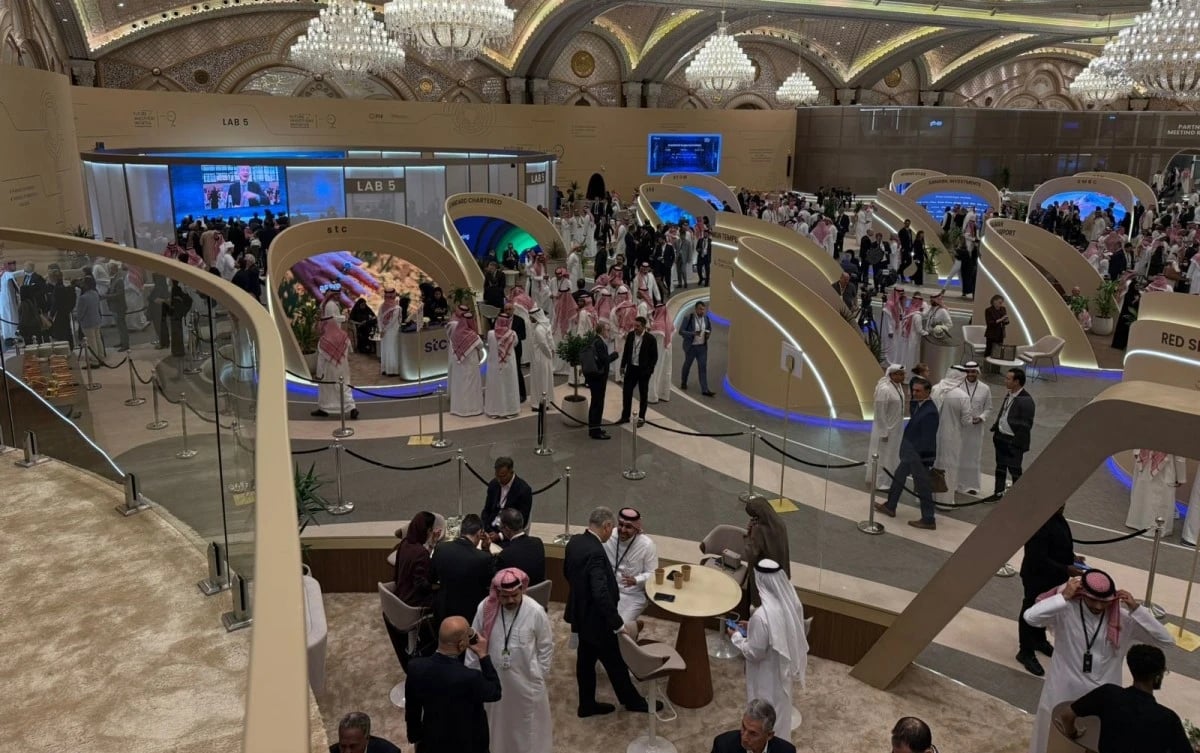 اتفاقيات مليارية في مبادرة مستقبل الاستثمار .. ورئيس الوزراء الباكستاني لـ"الاقتصادية": ممتن لولي العهد لدعمه اقتصادنا