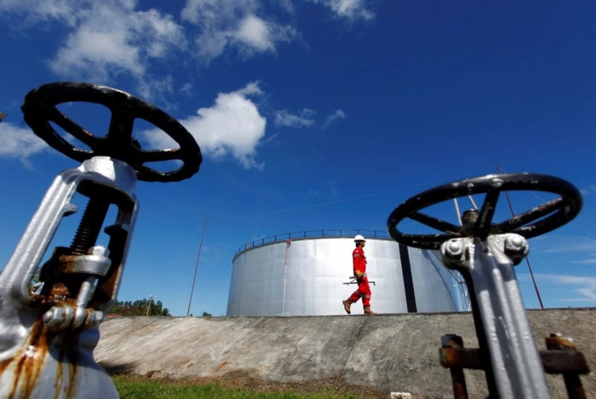 أسعار النفط ترتفع مع توقعات زيادة الطلب على الخام في الأسواق العالمية