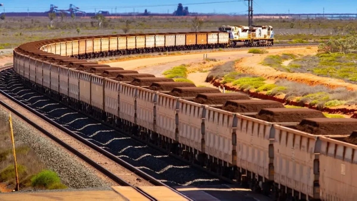 سعر الحديد يرتفع لأعلى مستوى في 3 أسابيع مع تراجع الصادرات العالمية