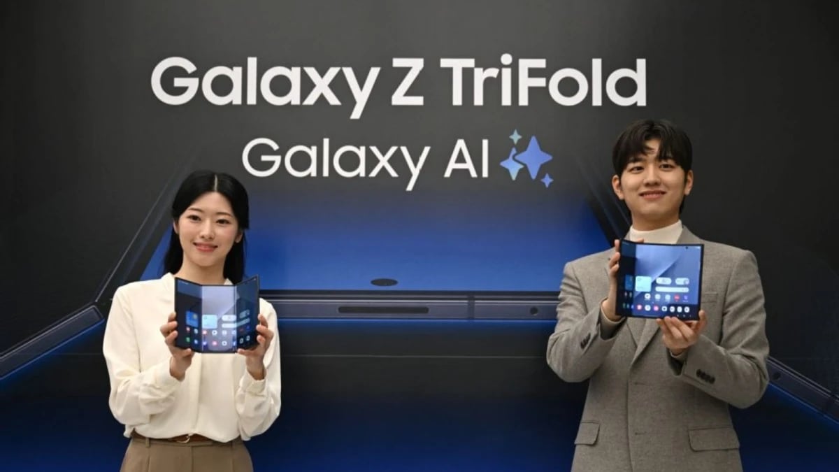 مع اشتداد المنافسة .. "سامسونج" تكشف عن أول هاتف ثلاثي الطي