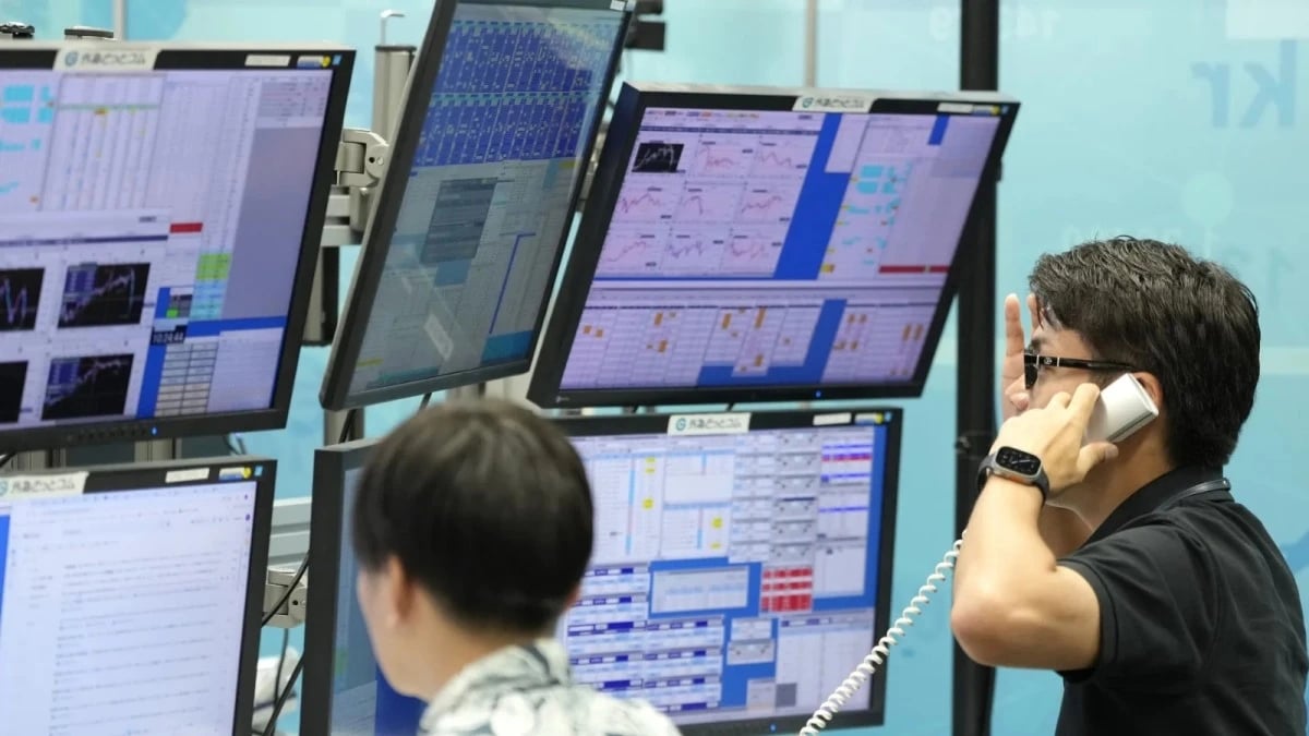 تداول العملات يبلغ ذروة عند 9.5 تريليون دولار بفعل صدمة الرسوم الجمركية