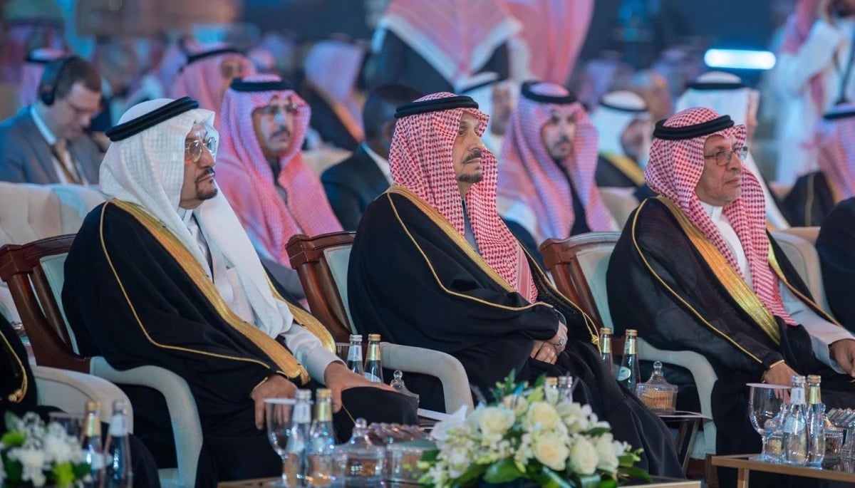 التمويل يقود التحوّل التنموي في السعودية عبر 12 صندوقا وبنكا