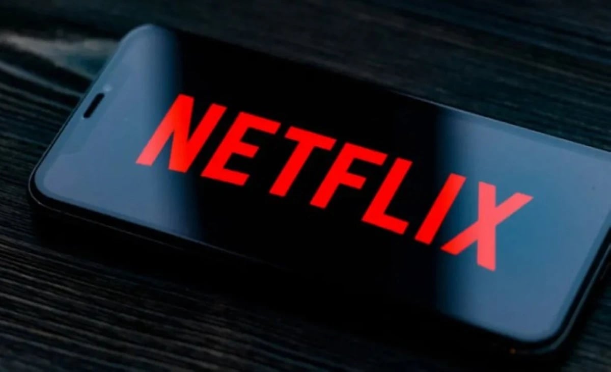 صفقة "نتفليكس" .. قوة إستراتيجية أم علامة ضعف؟