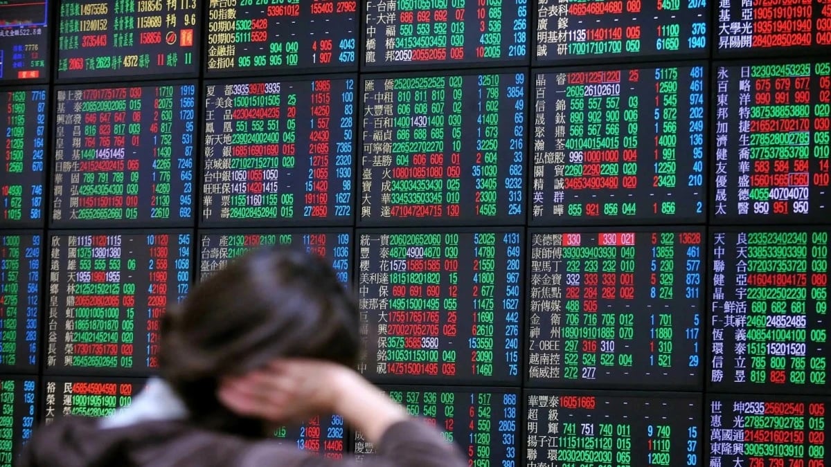 أسهم آسيا تتراجع وسط مخاوف من تقييمات شركات التكنولوجيا