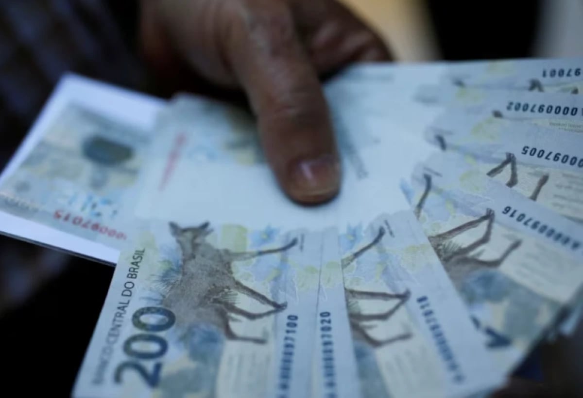 البرازيل وتشيلي تقودان موجة صعود نهاية العام في عملات الأسواق الناشئة