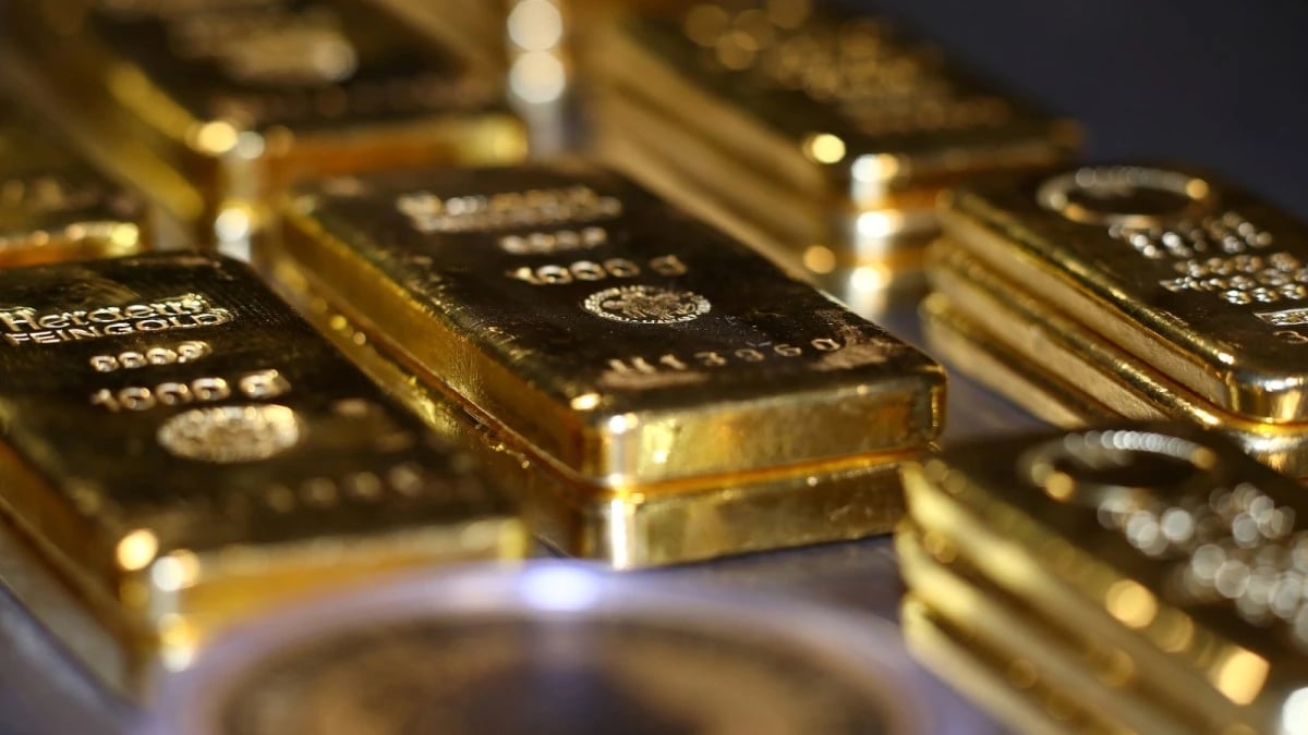 البنوك المركزية ومستثمرو الخليج يرفعون الطلب العالمي على الذهب