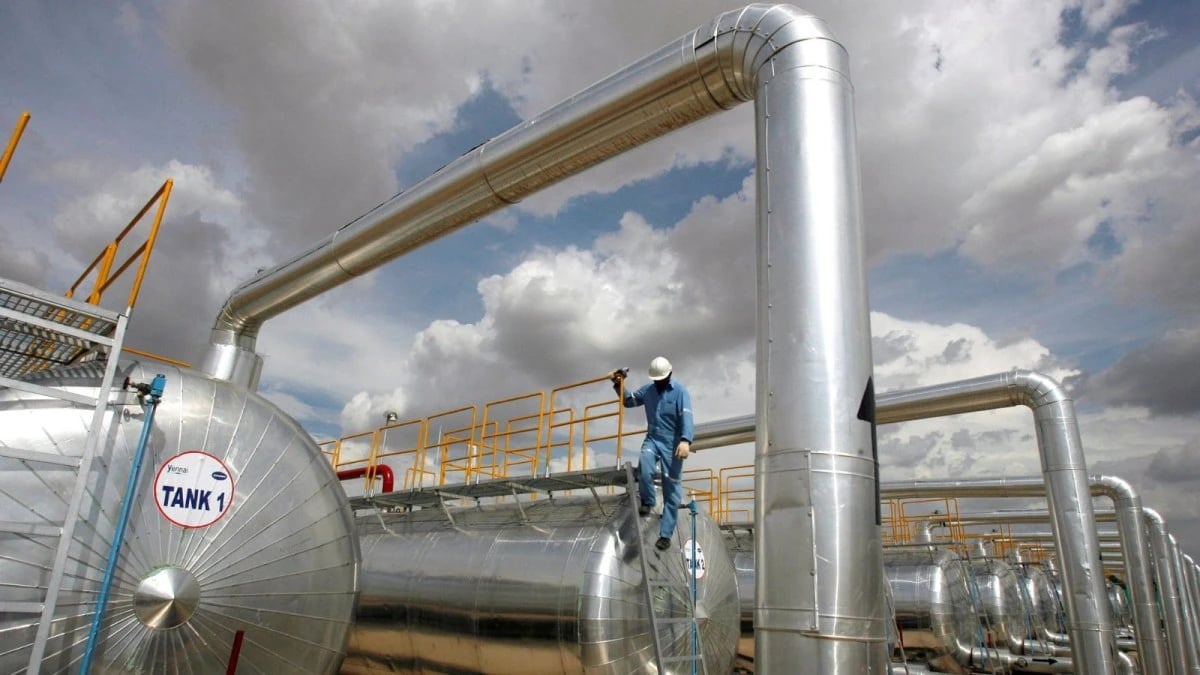 ترمب يلغي رسوما بنسبة 25% على الهند بعد تعهدات بوقف النفط الروسي