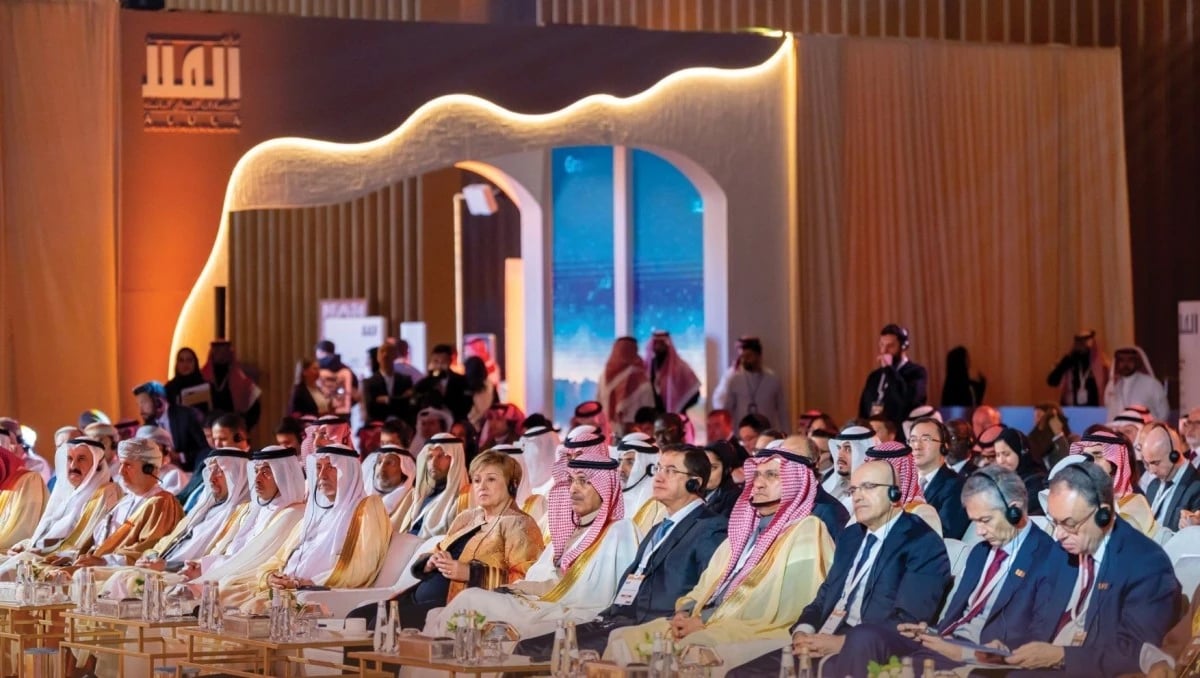 مؤتمر العلا لاقتصادات الأسواق الناشئة يؤكد ضرورة مواكبة تحولات التجارة الدولية