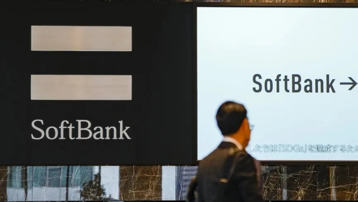 "سوفت" بنك تعود للربحية بدفعة من مكاسب استثمارها في "أوبن إيه آي"