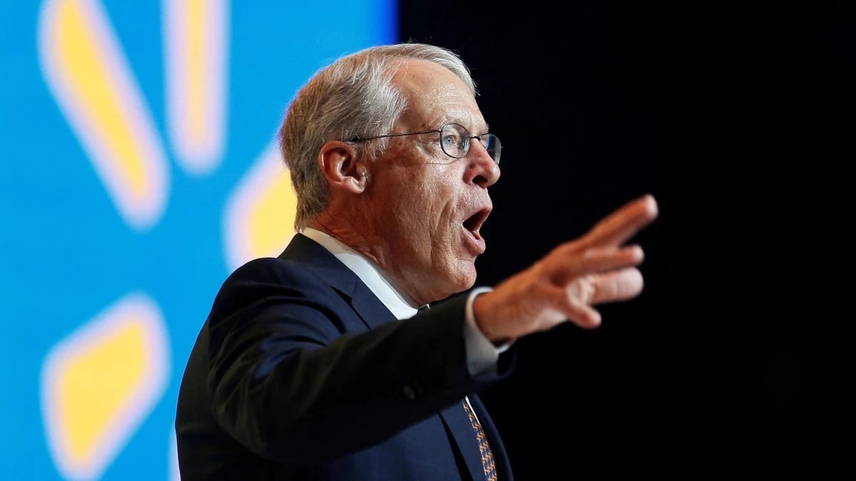 3 من عائلة والتون ينضمون إلى أثرياء العالم ويزيحون رئيس "إنفيديا"