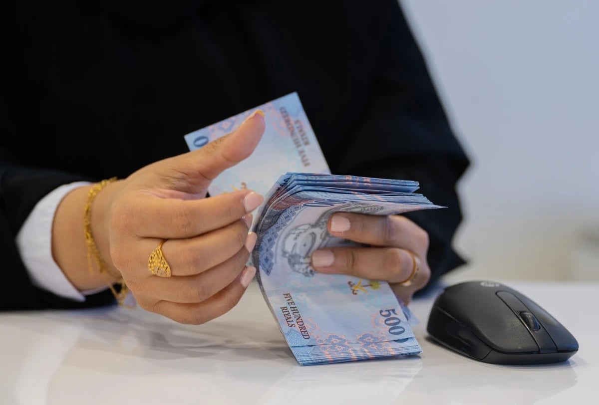 السعودية تطرح مشروع قواعد تنظيم مزاولة نشاط إدارة وتشغيل مراكز النقد