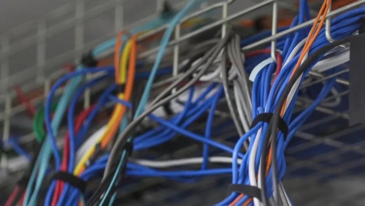 شراكة بين "OpenAI" و"تاتا غروب" لتطوير بنية الذكاء الاصطناعي في الهند