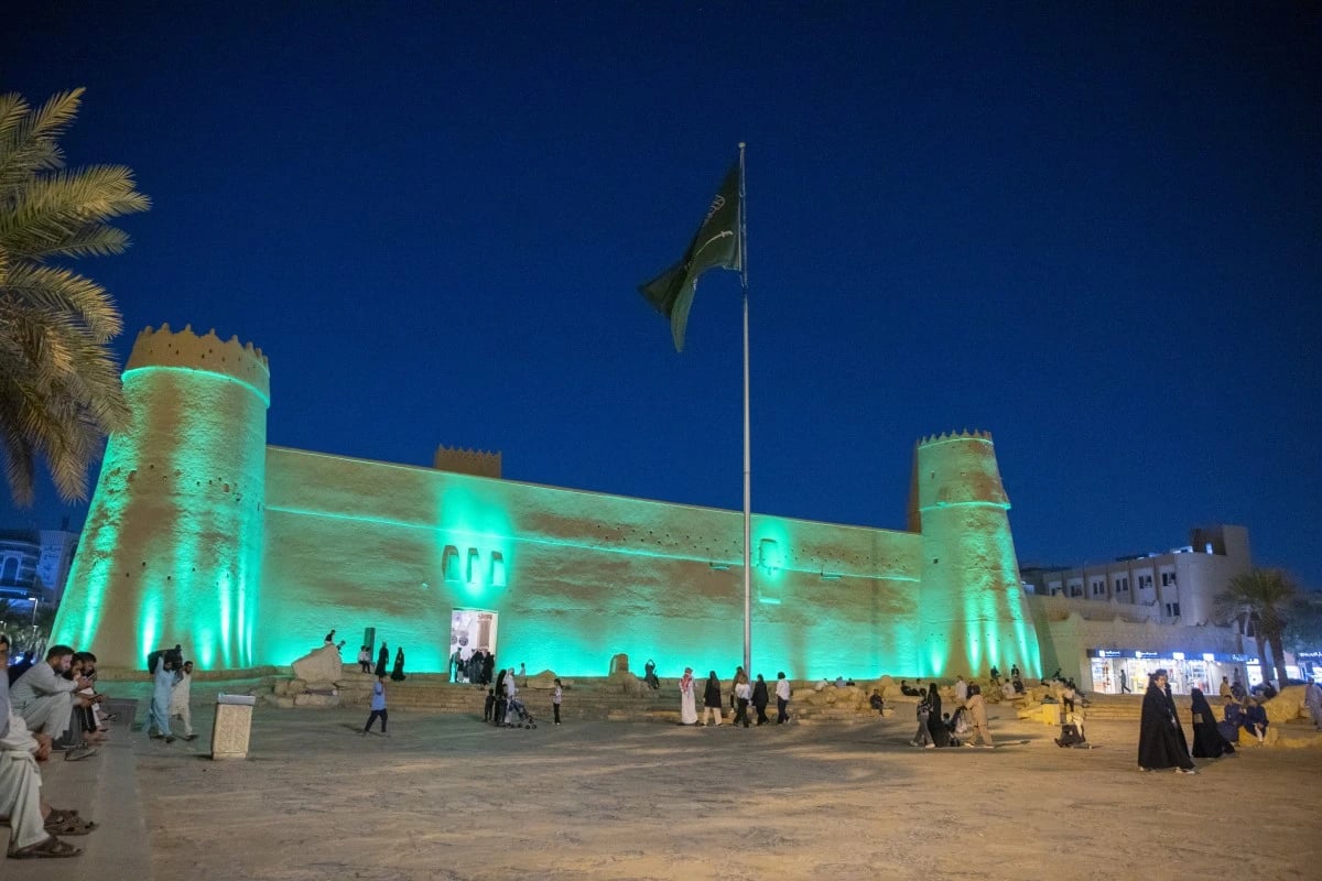 شجاعة وكرم وانضباط.. انطباعات رحالة غربيين عن السعودية الأولى