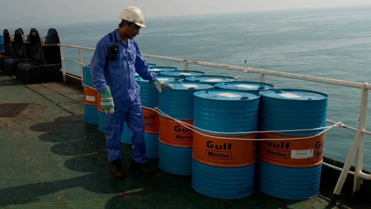 النفط يتجاوز 71 دولارا مع تقييم فرص التوصل لاتفاق بين أمريكا وإيران