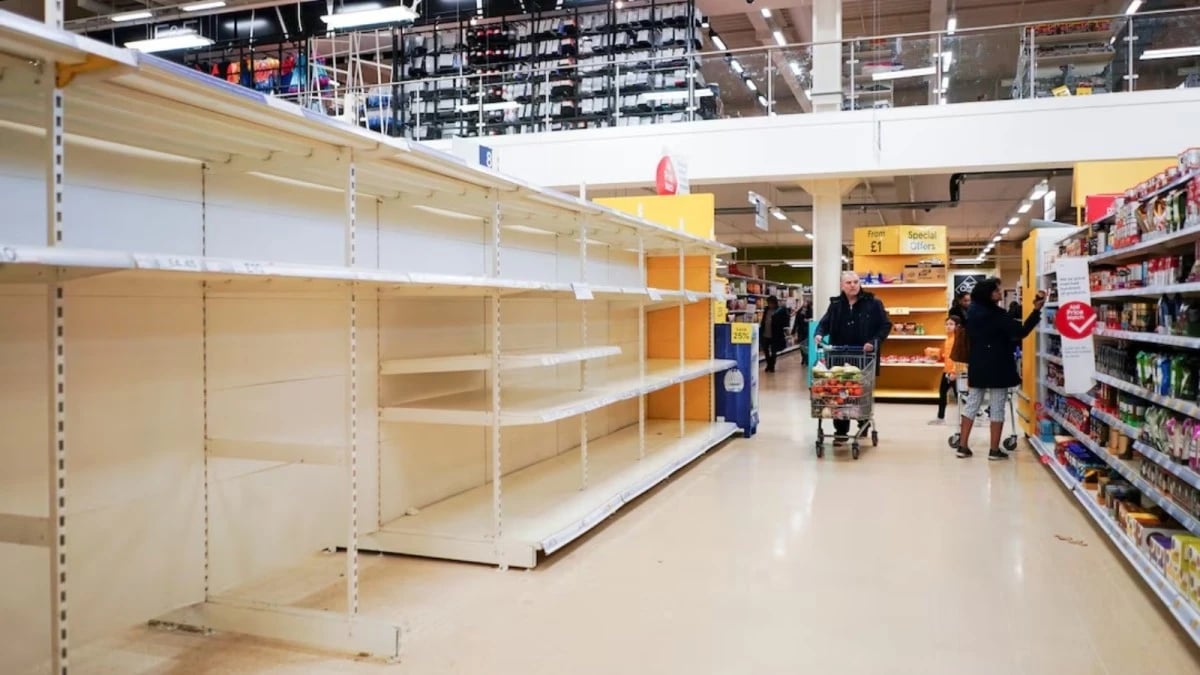 هلع الحروب .. شراء محموم يصنع الأثرياء ويخنق الأسواق