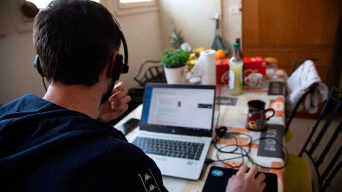 ولاية أسترالية تعتزم منح الموظفين الحق القانوني في العمل من المنزل