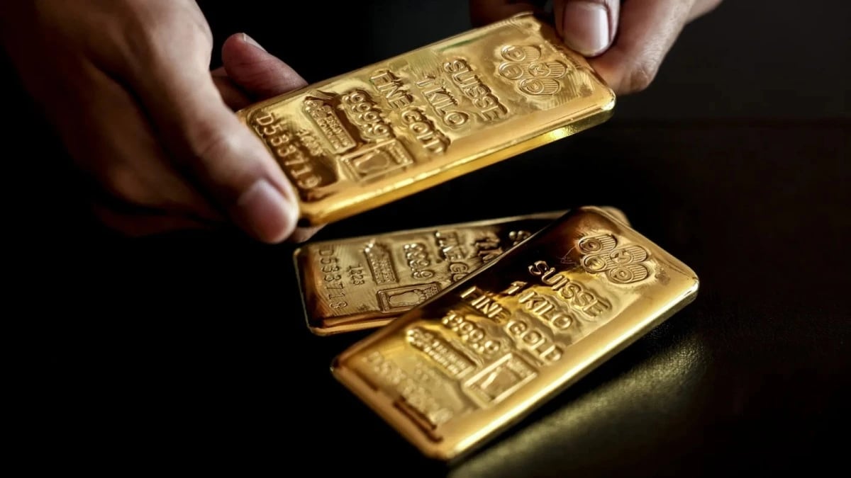 الذهب يرتفع فوق 5200 دولار وسط ترقب لمسار الحرب