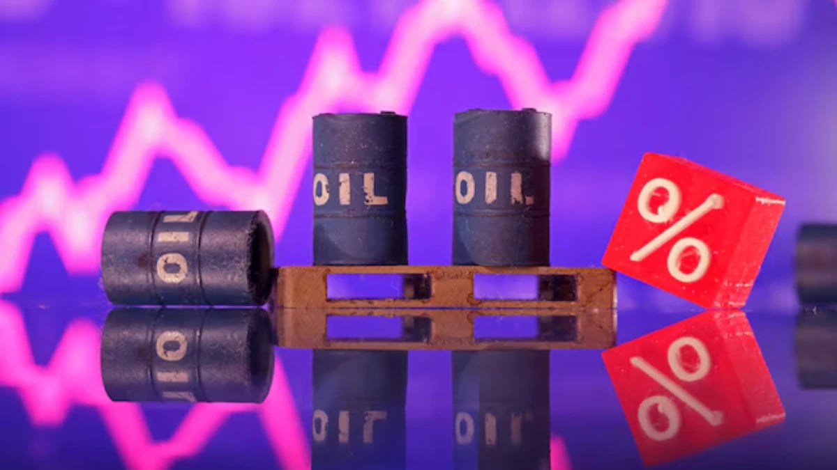 مرونة النفط الصخري تحد من صدمة السوق دون سد فجوة إمدادات الخليج