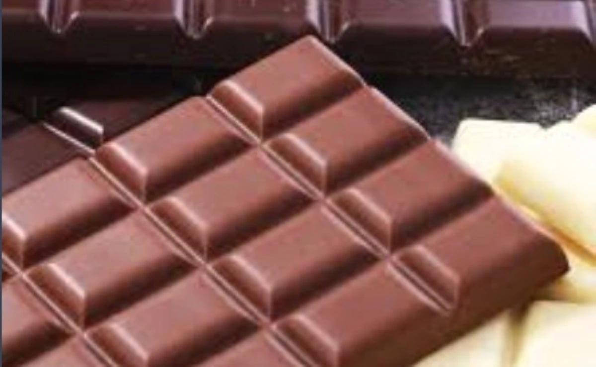 موسم العيد ينعش سوق الشوكولاتة.. 24 ألف سجل تجاري وأسعار الكيلو حتى 865 ريالاً