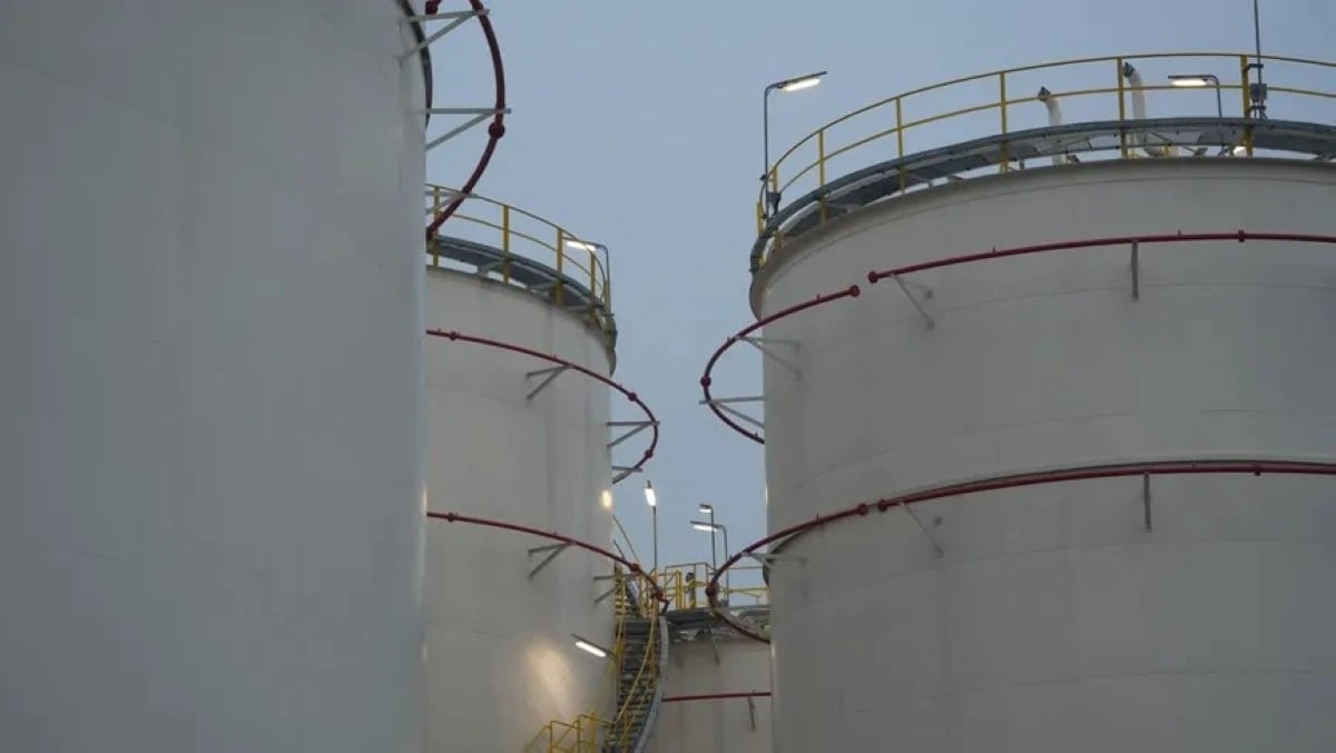 العراق يدعو المشترين لاستلام النفط بعد الإعفاء من قيود مضيق هرمز