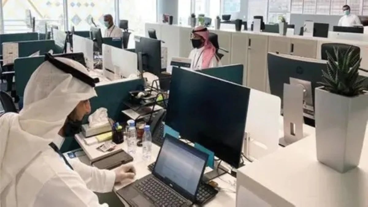 "الموارد البشرية" تحدّث ضوابط الالتزام بتوثيق عقود العمل عبر "قوى"