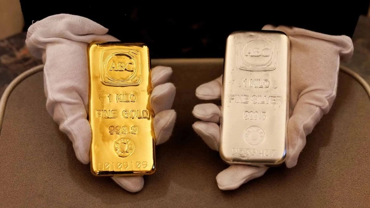 التوترات المتجددة في مضيق هرمز تضغط على الذهب والفضة