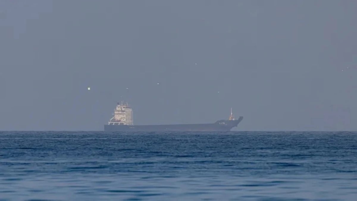 ناقلات إيرانية تلتف على الحصار الأمريكي لتصدير النفط عبر هرمز