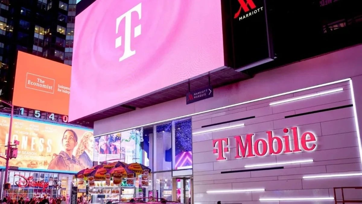 قطاع الاتصالات يتأهب لأكبر صفقة اندماج في العالم بقيمة 380 مليار دولار