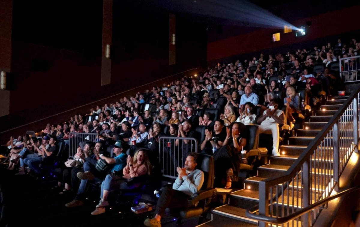 من دون الفشار.. تذاكر السينما الأمريكية ترتفع إلى 50 دولارا