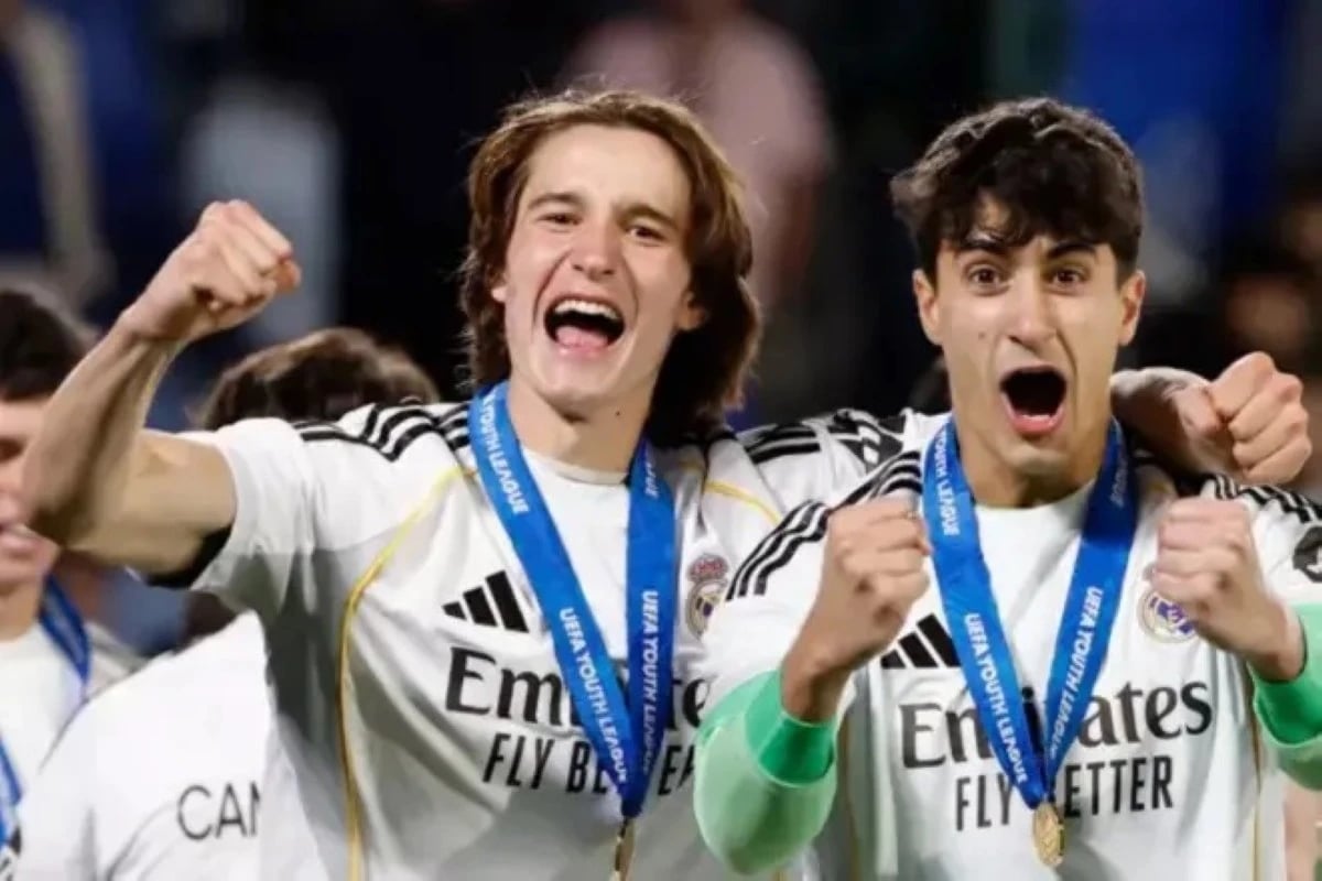 150 مليون يورو شرط جزائي لانتقال مارتينيز إلى باريس سان جيرمان