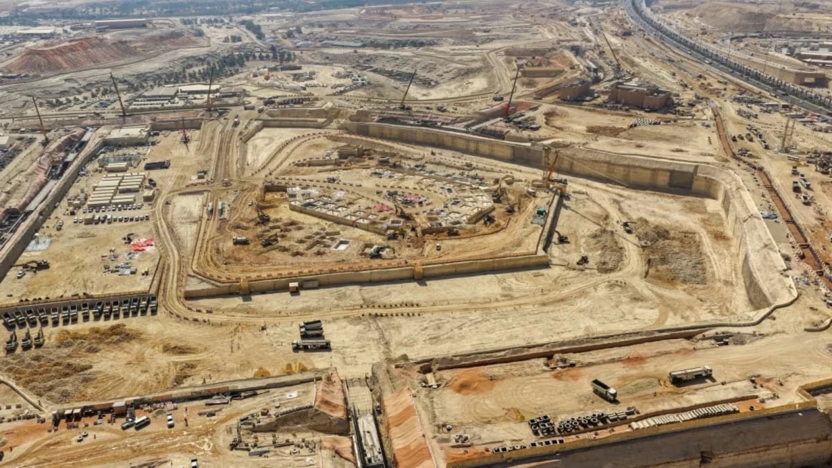 الدرعية تتحول إلى ورشة عمل كبرى لتنفيذ متحف سياحي عالمي باستثمار 123 مليار ريال