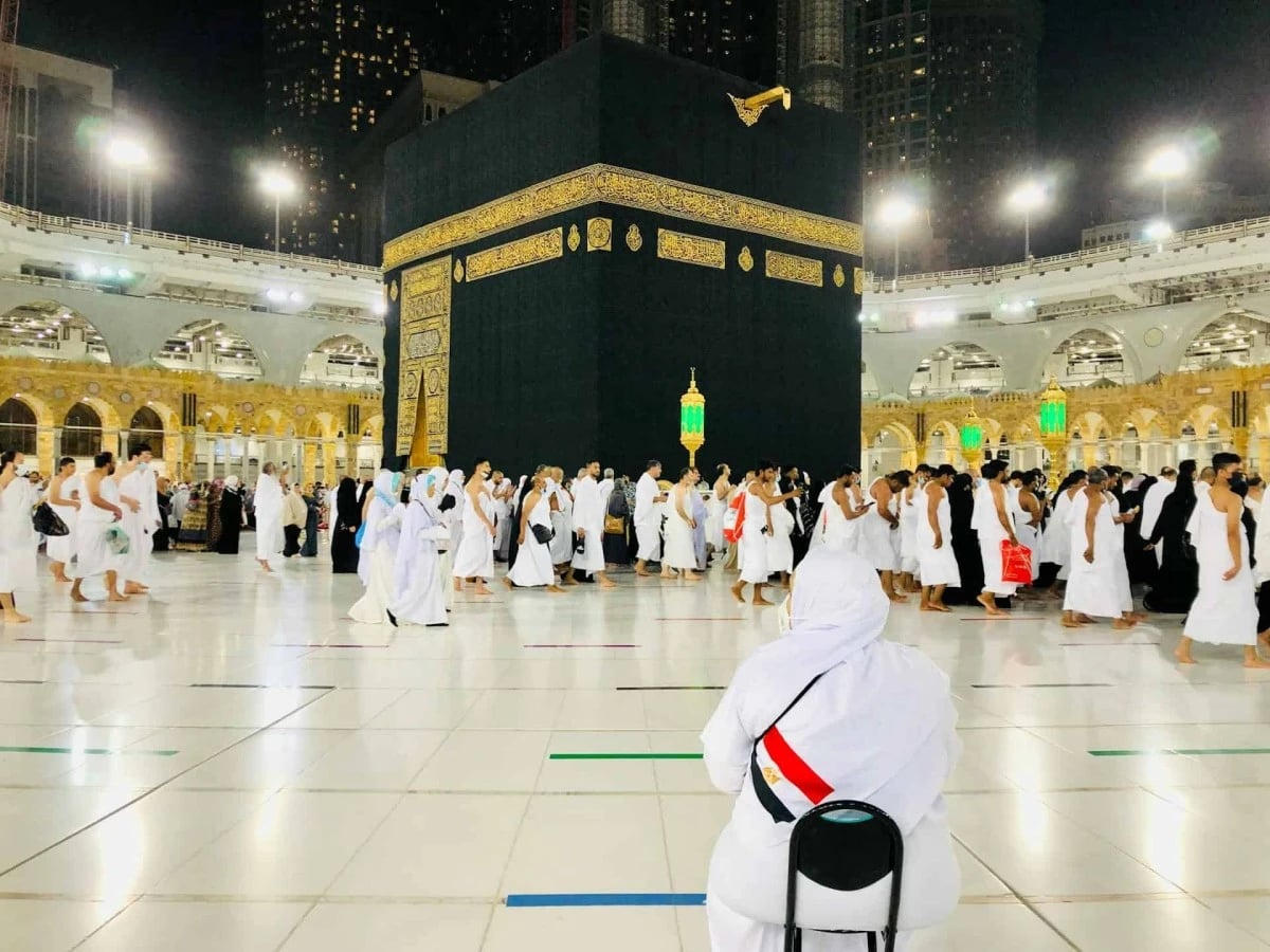 السعودية تستورد 44 مليون إحرام و6 ملايين مظلة شمسية لخدمة الحجاج
