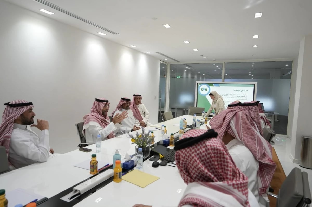 "الاقتصادية" تستقبل الأمير فيصل بن سلطان لبحث فرص التعاون في التثقيف الصحي