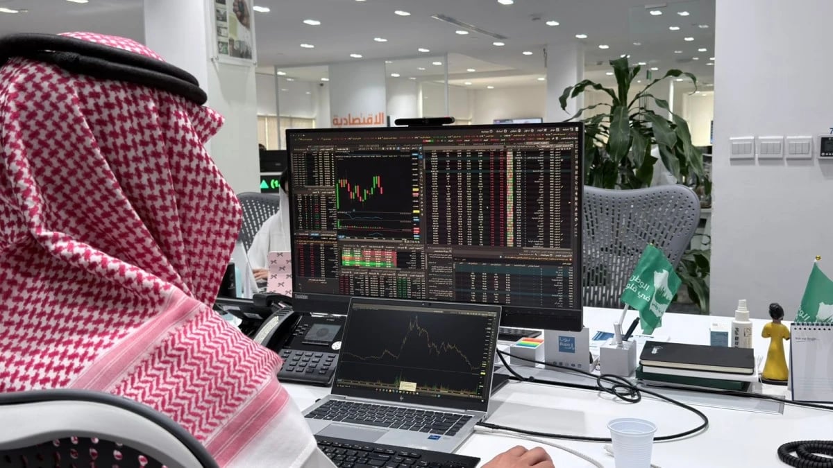 "تاسي" يفتتح الأسبوع بجلسة مستقرة ترقبا للنتائج المالية