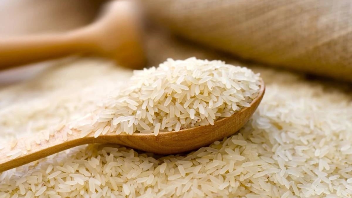 موجات الحر تهدد طبق الأرز