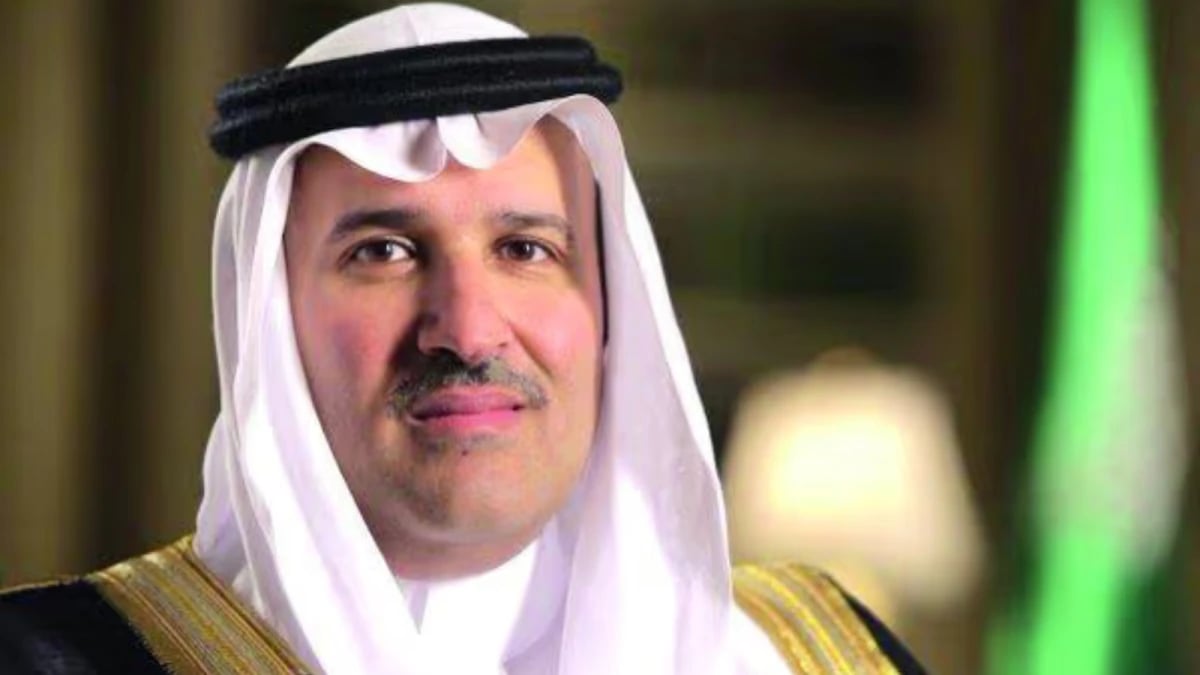 الأمير فيصل بن سلمان يثمن إهداء مكتبة الحميدان إلى الدارة