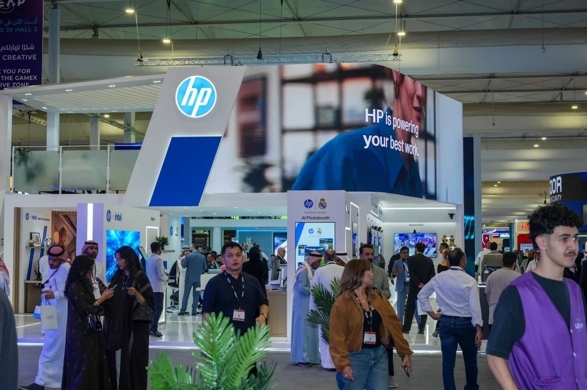 "HP" تطلق حاضنة للشركات الناشئة في السعودية بعد اكتمال مصنعها في الرياض