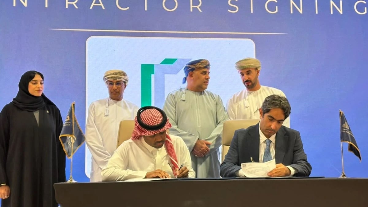 "مساندة الإمداد" السعودية توقّع خطاب ترسية مع "طلعت مصطفى" لتنفيذ 160 فيلا في مشروع "جود" بمسقط