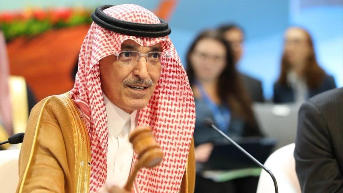 الجدعان: استثمارات السعودية حدّت من تداعيات صدمة الطاقة العالمية