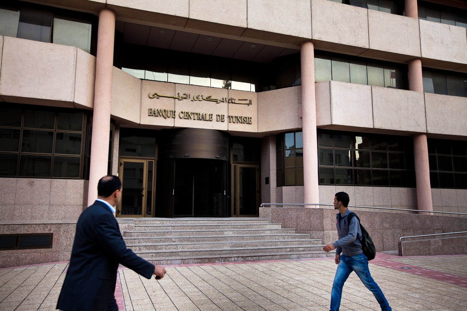 المركزي التونسي: عائدات السياحة تقفز 60.3 % حتى 20 أبريل