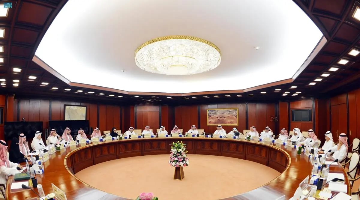 لجنة الشؤون الخارجية في الشورى تناقش مع مساعد وزير الخارجية للشؤون التنفيذية التقرير السنوي للوزارة