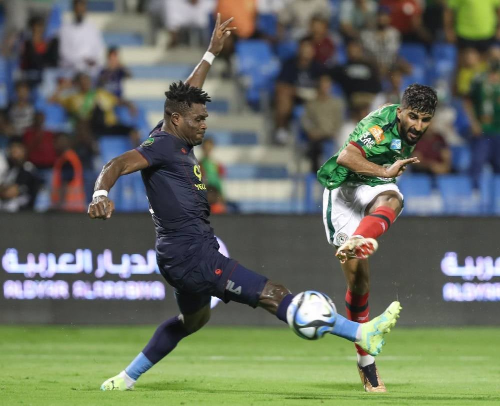 الاتفاق يضرب بـ 4 ويتأهل