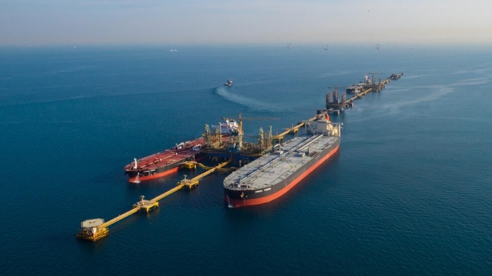 ارتفاع النفط يقلص تراجع فائض الميزان التجاري السعودي إلى 17 % خلال مارس