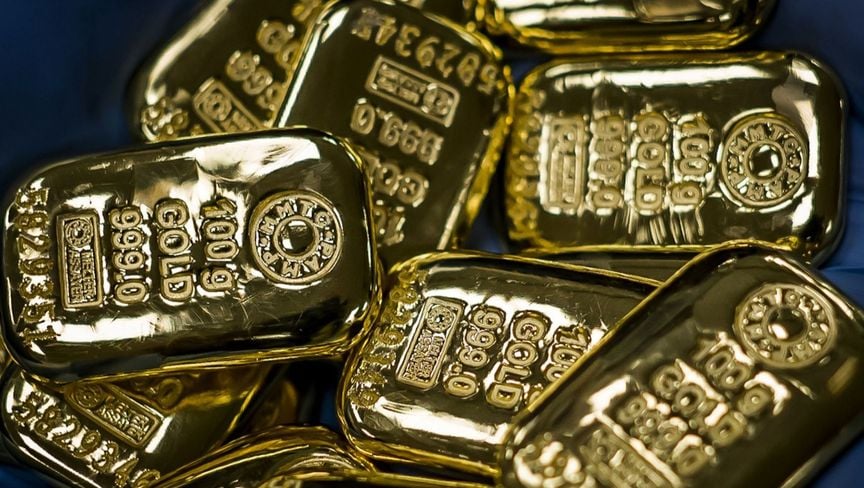 "جولدمان ساكس" يرفع توقعاته لأسعار الذهب إلى 3300 دولار للأونصة