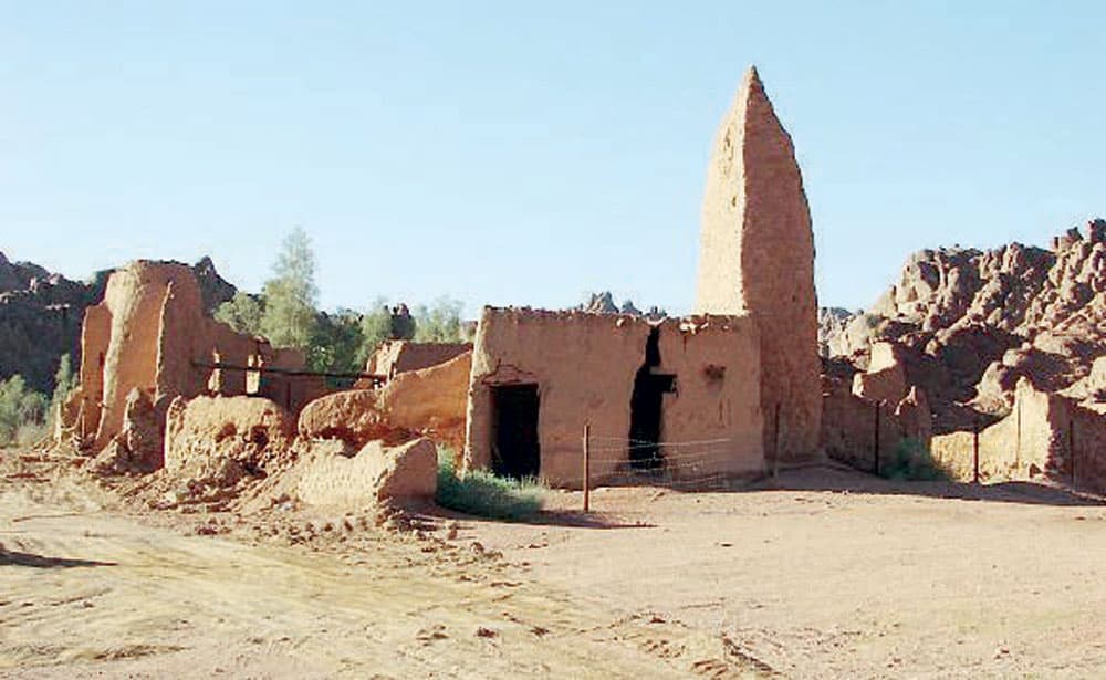 وجار وقصر حاتم الطائي