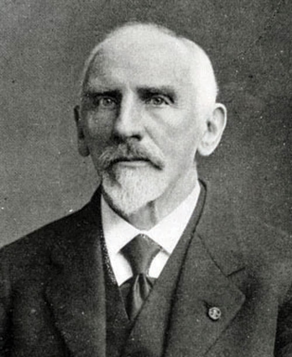 مكة المكرمة في عيون الرحالة .. عراقة العمارة وتنوع الثقافة