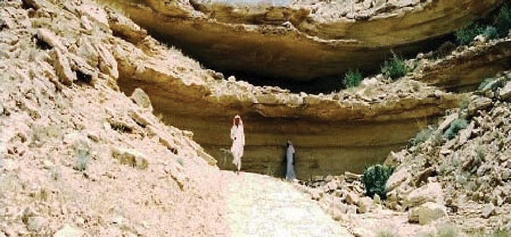 «غار تركي» في اليمامة وقصة البطل الشاعر